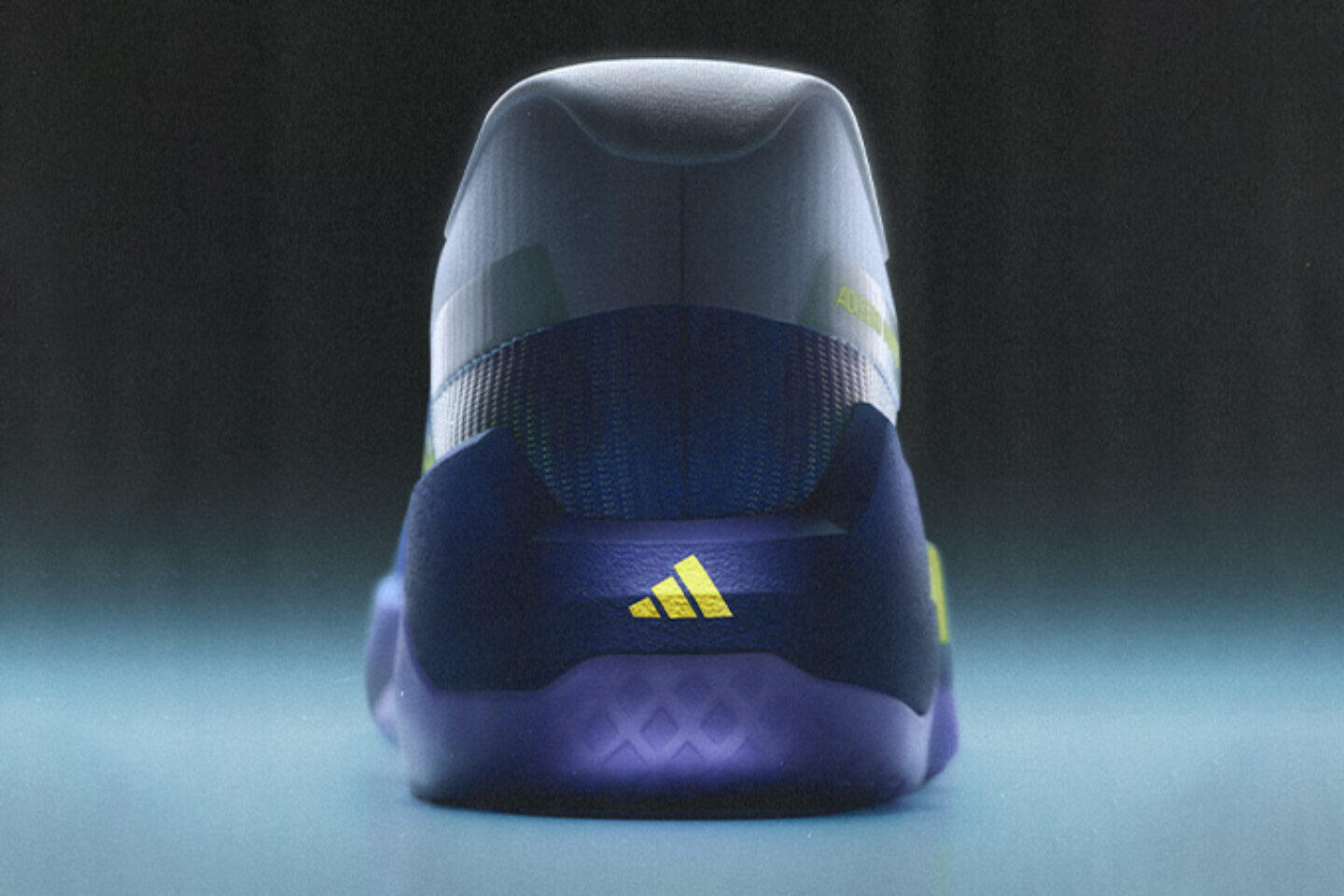 adidas 亮相全新 Adizero Dropset Pro 混合训练运动鞋-有一UIIYII