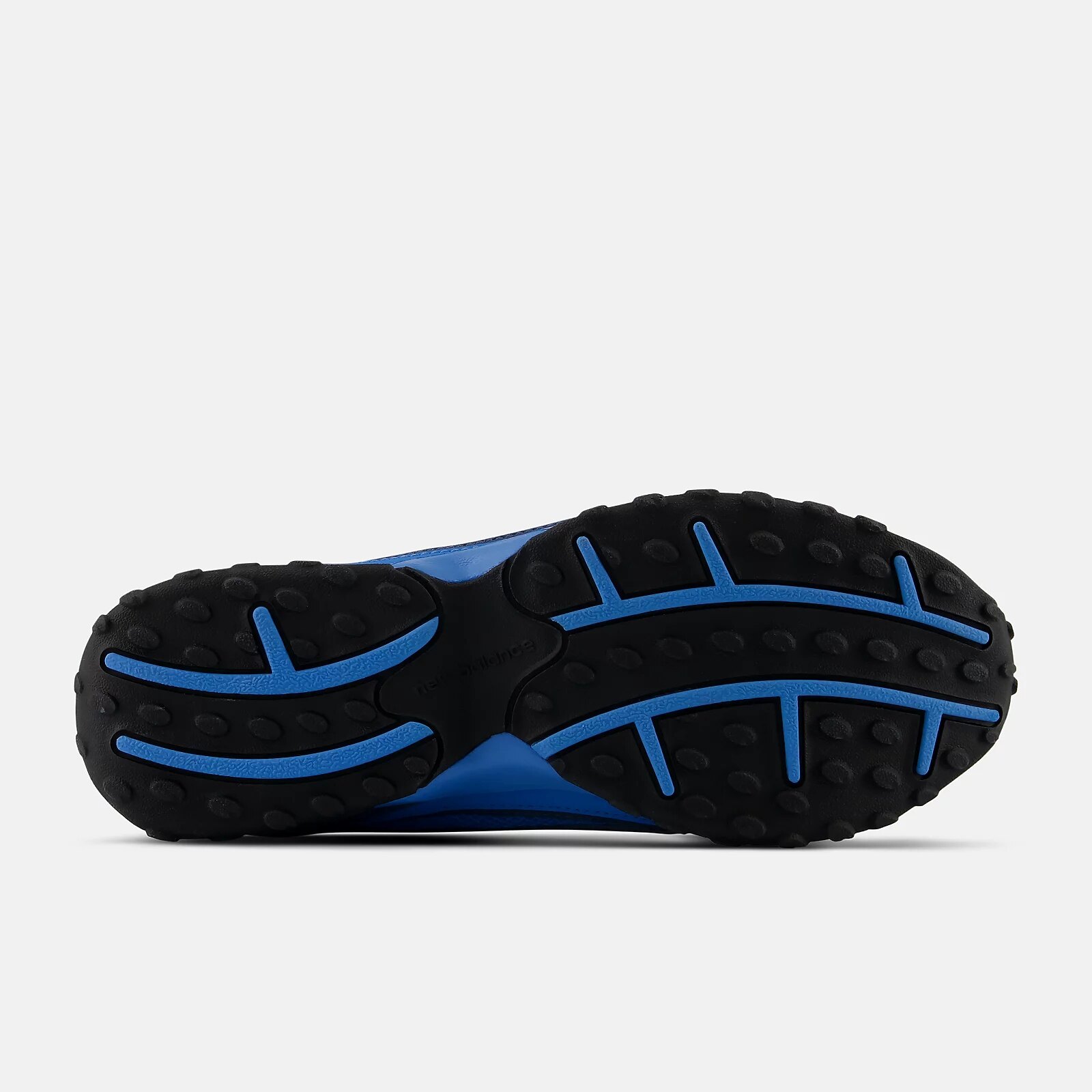 跑鞋新品精选｜A-COLD-WALL* 呈现后工业时代风 Salomon ACS Pro ，New Balance 发布前卫新作 204V-有一UIIYII