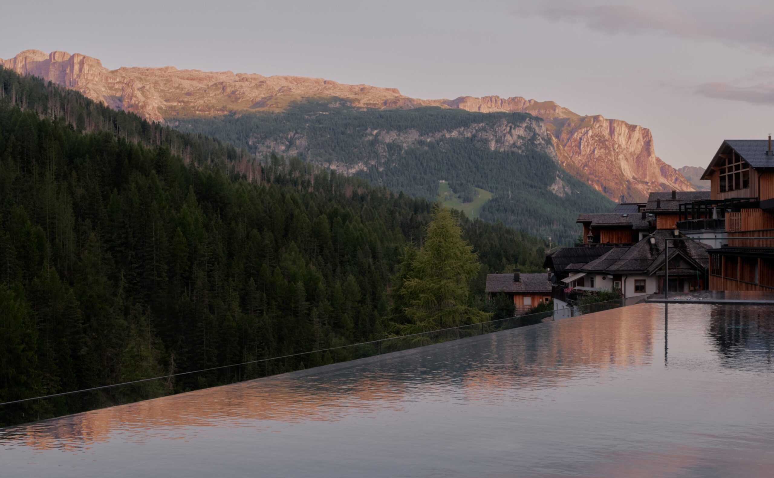 绮丽壮美，安缦打造全新度假村项目 Rosa Alpina Resort-有一UIIYII