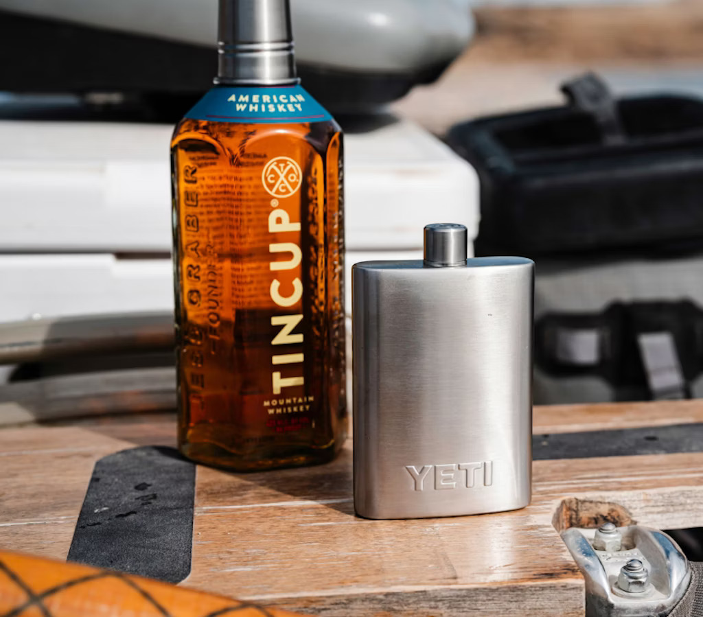 YETI 推出品牌首款酒瓶-有一UIIYII