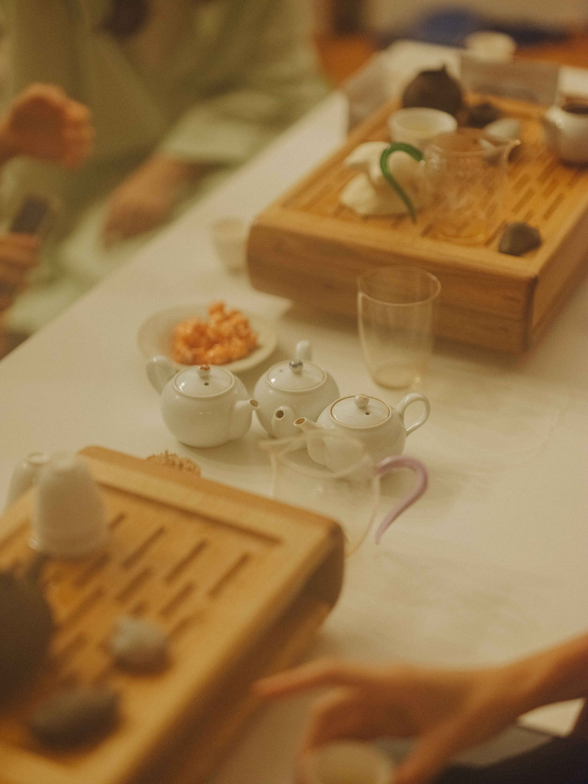 茶酔:清醒好奇无关乎酒精含量,让品鉴中国茶成为一种东京新时髦-有一UIIYII