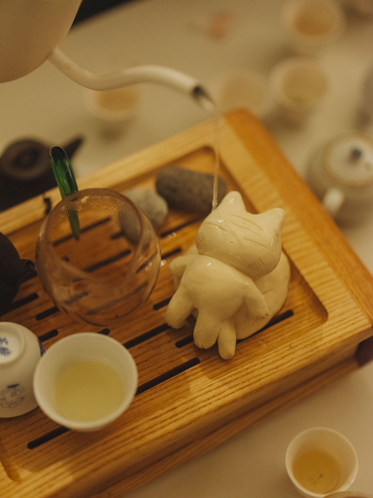 茶酔:清醒好奇无关乎酒精含量,让品鉴中国茶成为一种东京新时髦-有一UIIYII