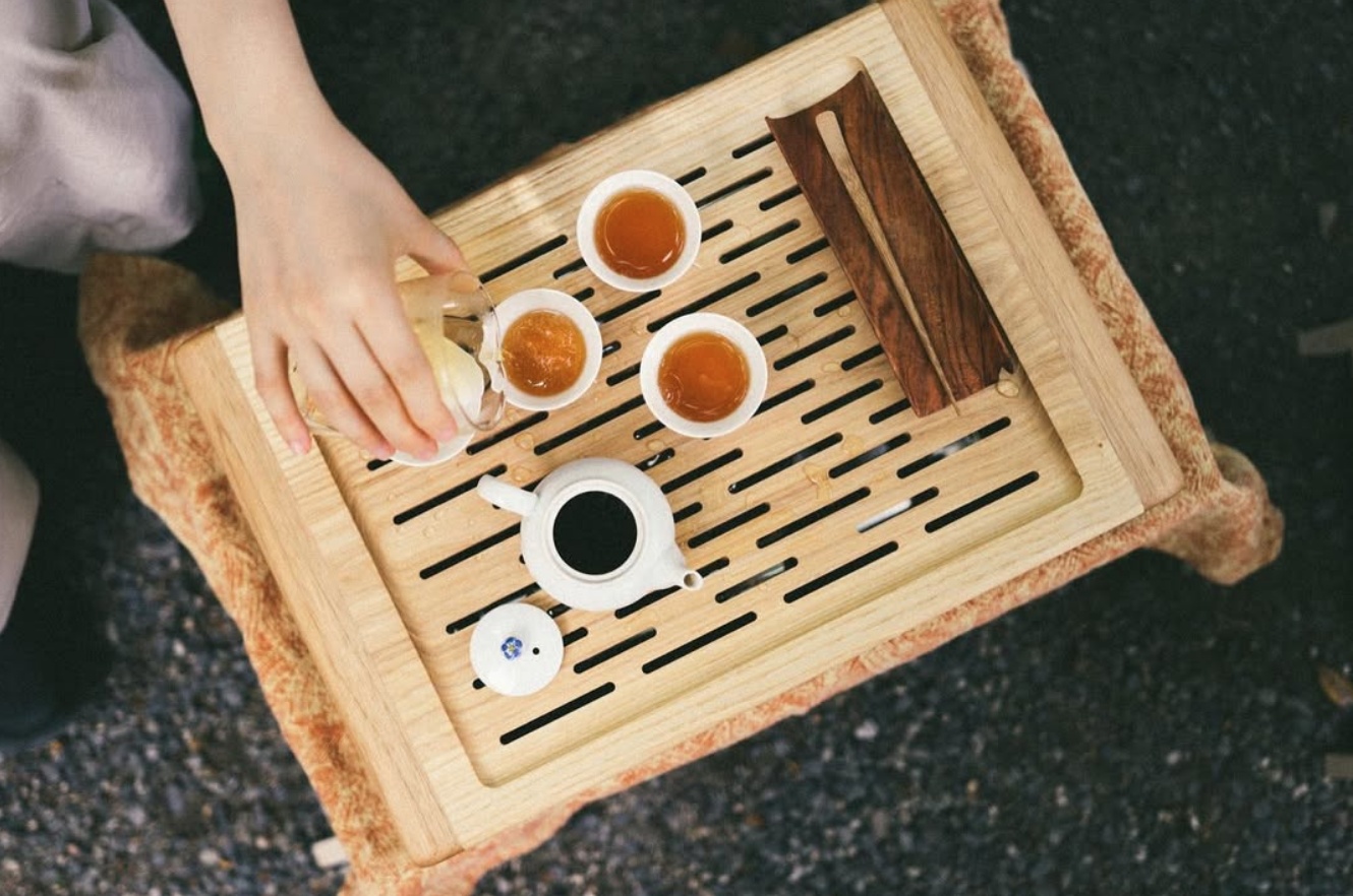 茶酔:清醒好奇无关乎酒精含量,让品鉴中国茶成为一种东京新时髦-有一UIIYII