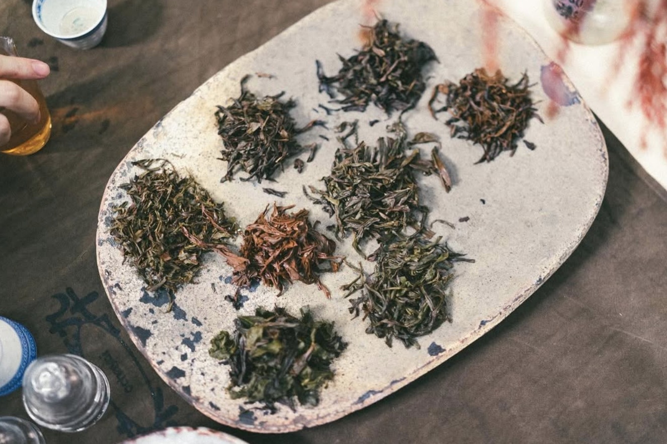 茶酔:清醒好奇无关乎酒精含量,让品鉴中国茶成为一种东京新时髦-有一UIIYII