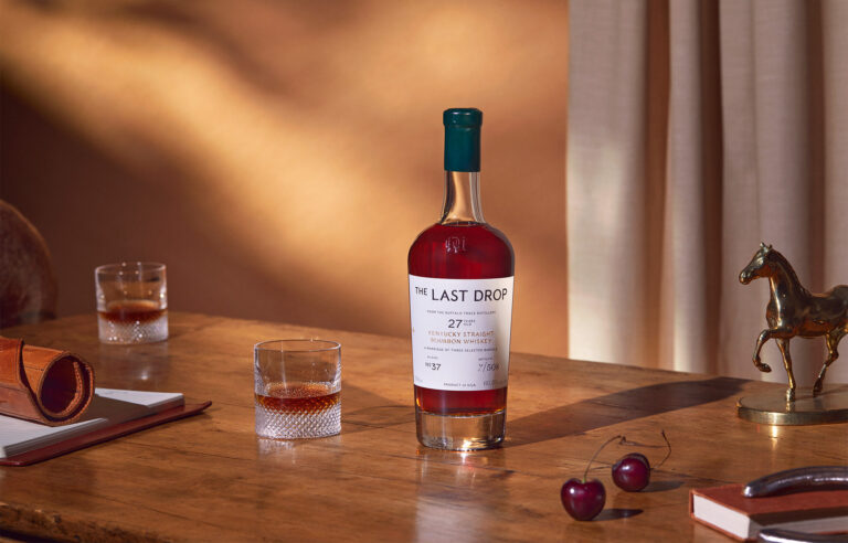 Last Drop x Buffalo Trace 推出 27 年陈酿肯塔基纯波本威士忌