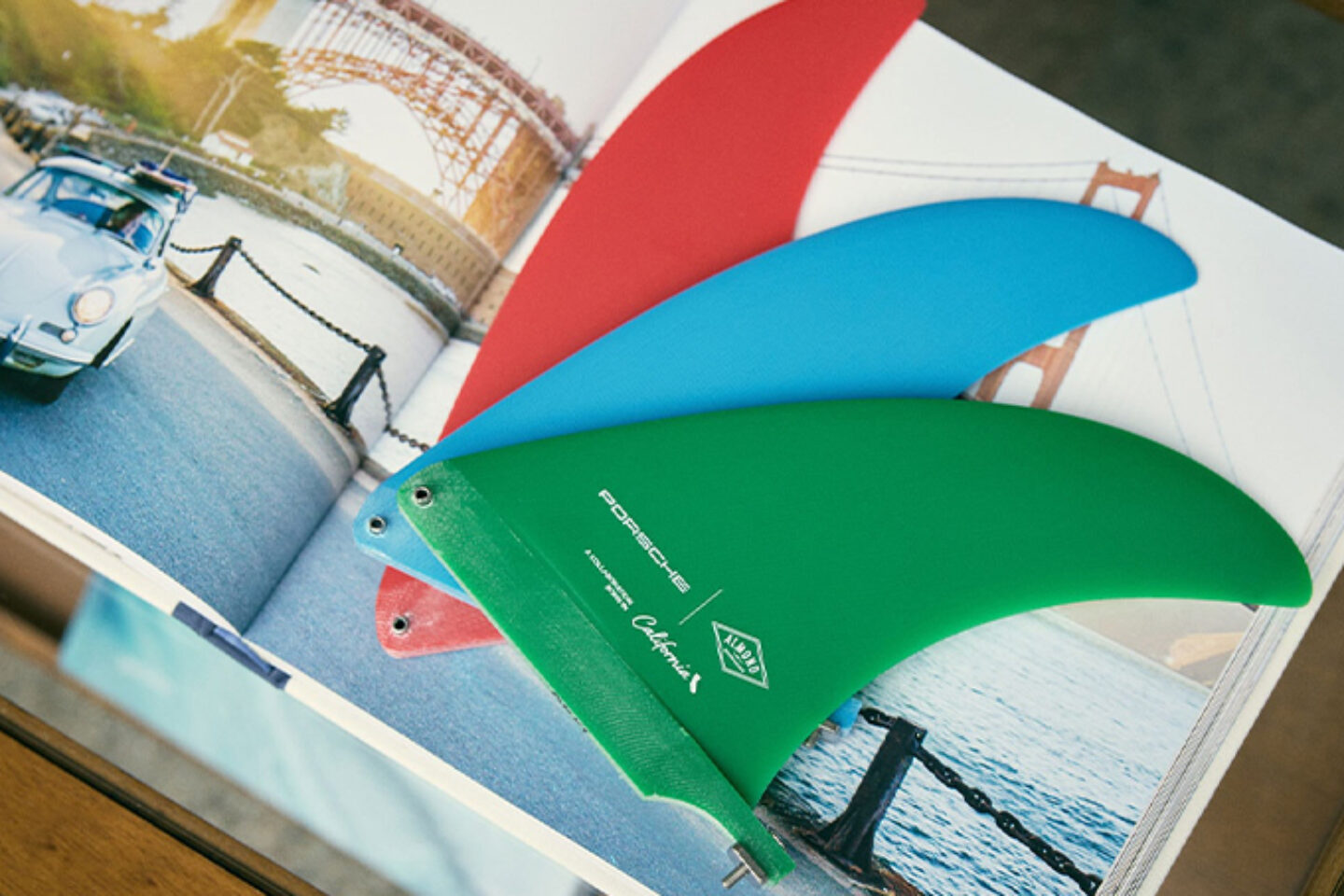 Porsche x Almond Surfboards 释放 2025 全新冲浪系列-有一UIIYII